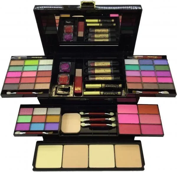 Maqbul High Quality Mak Up Kit M79