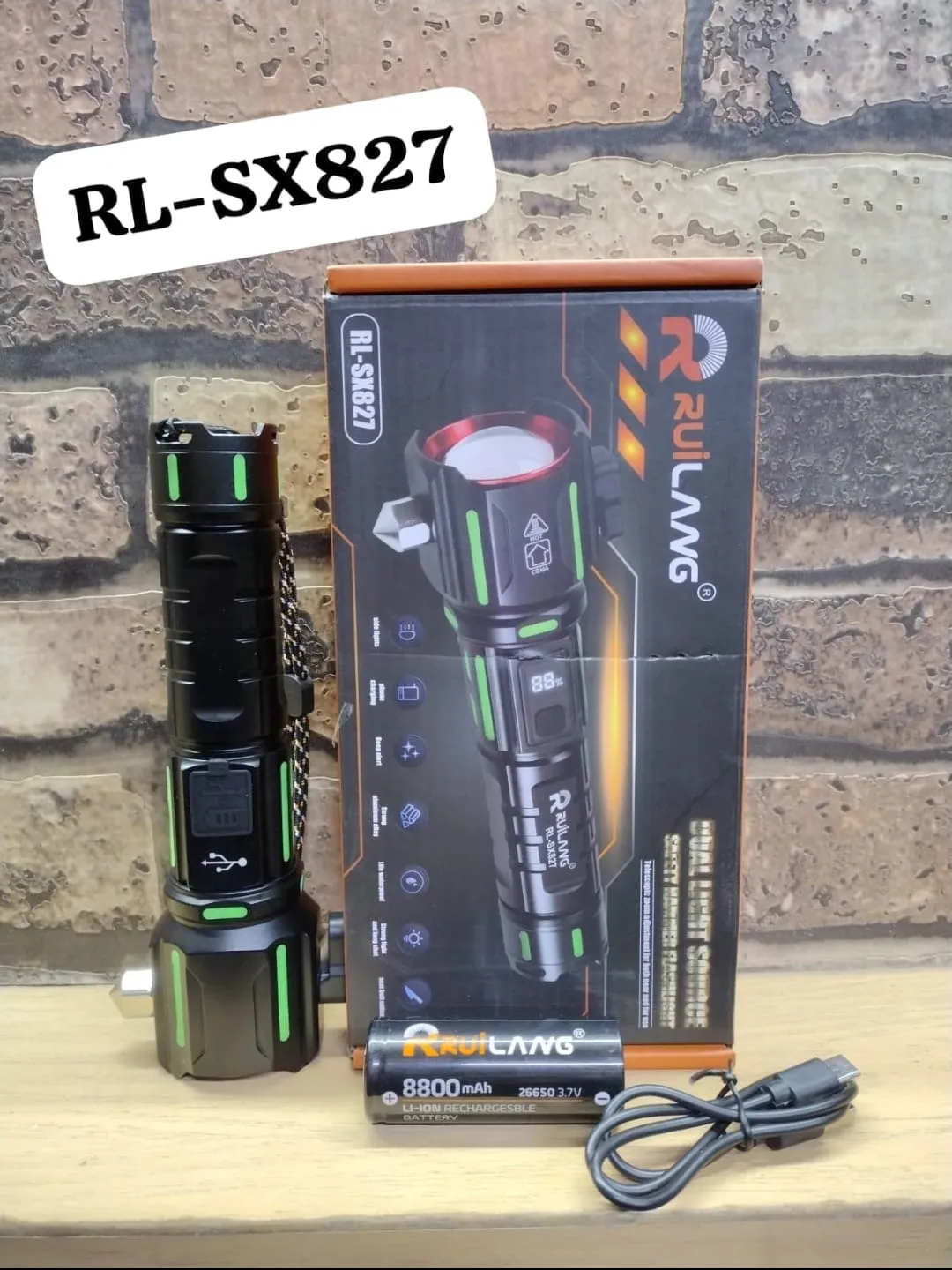 Ruilang Flashlight Torch RLSX827