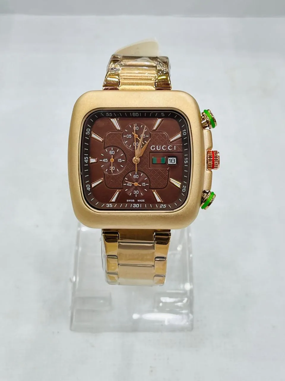 Gents Watch Gucci 8032 Golden Chain Brown Dial